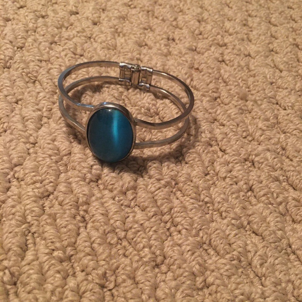 Elegant Blue Silver Bracelet